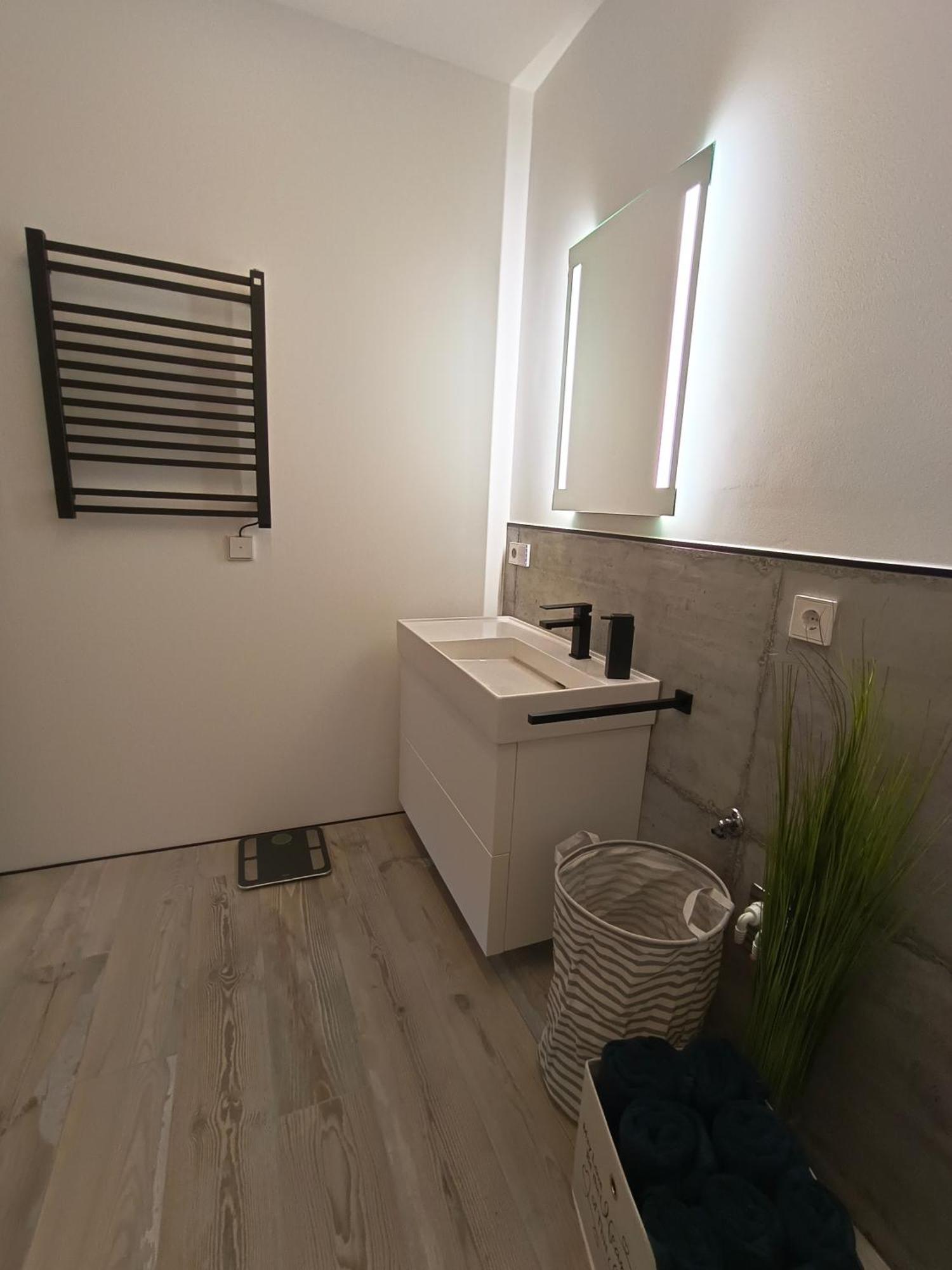 Wohlfuehl-Ferienwohnung "Igelnest" Vorderelsenwang Exterior foto